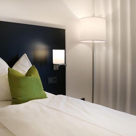 Kf Hotel By Wmm Hotels Kaufbeuren Exterior foto